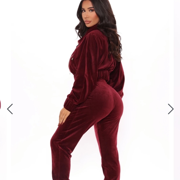 SOLD FashionNova "tell me What you want Velour Set" - Picture 12 of 13